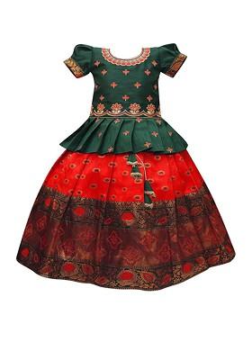 Green Embroidered Cotton Blend Lehenga Choli For Girls