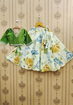 Green Embellished Blended Lehenga Choli For Girls