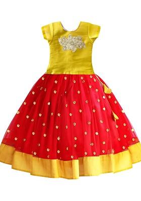 Red Embroidered Blended Lehenga Choli For Girls
