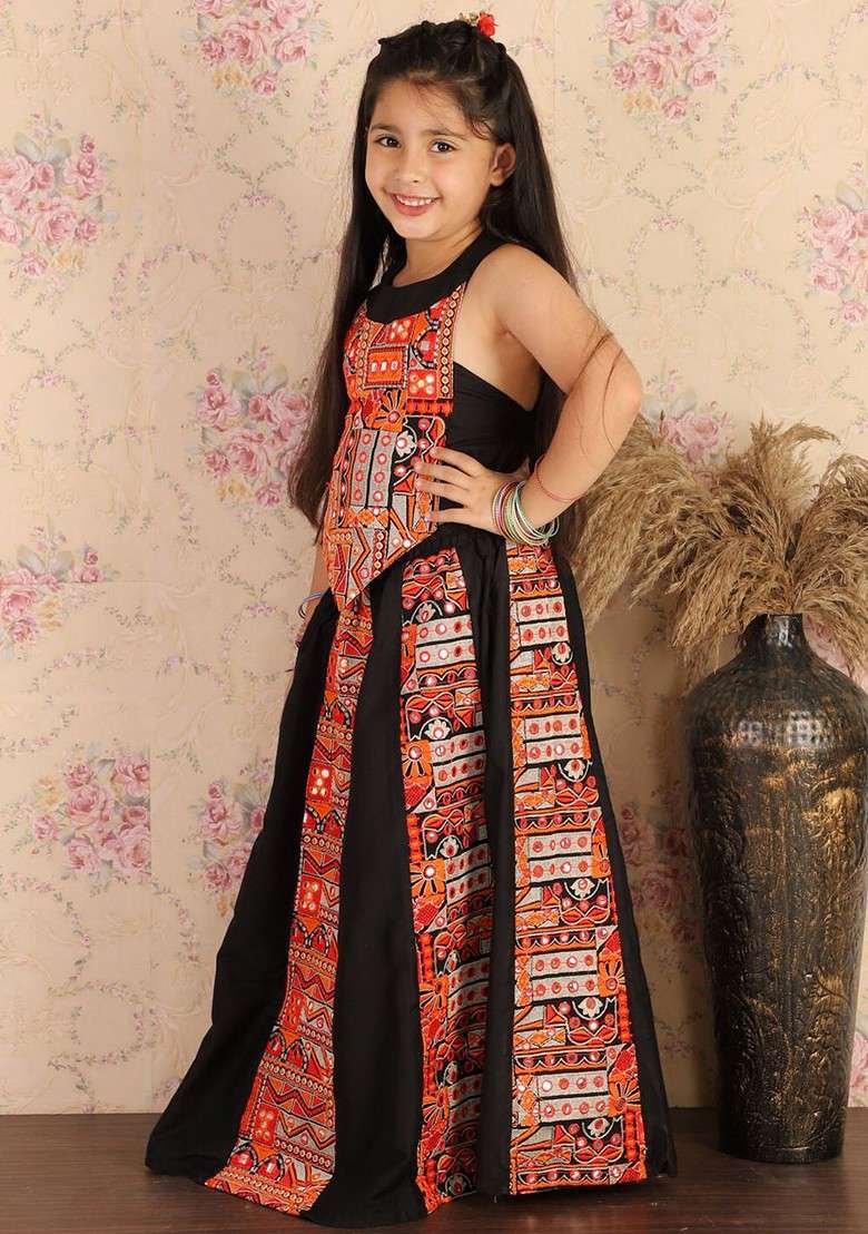 Black Embroidered Blended Lehenga Choli For Girls - Indya