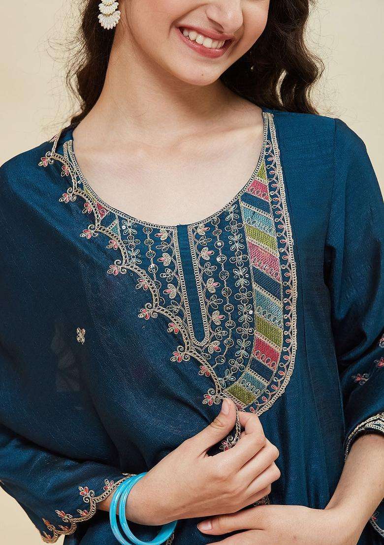 Teal Embroidered Silk Anarkali Kurta Set For Girls - Indya