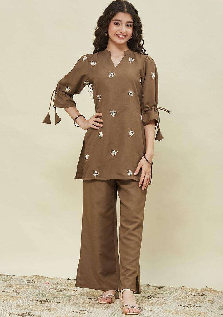 Camel Brown Embroidered Cotton Kurta Set For Girls - Indya