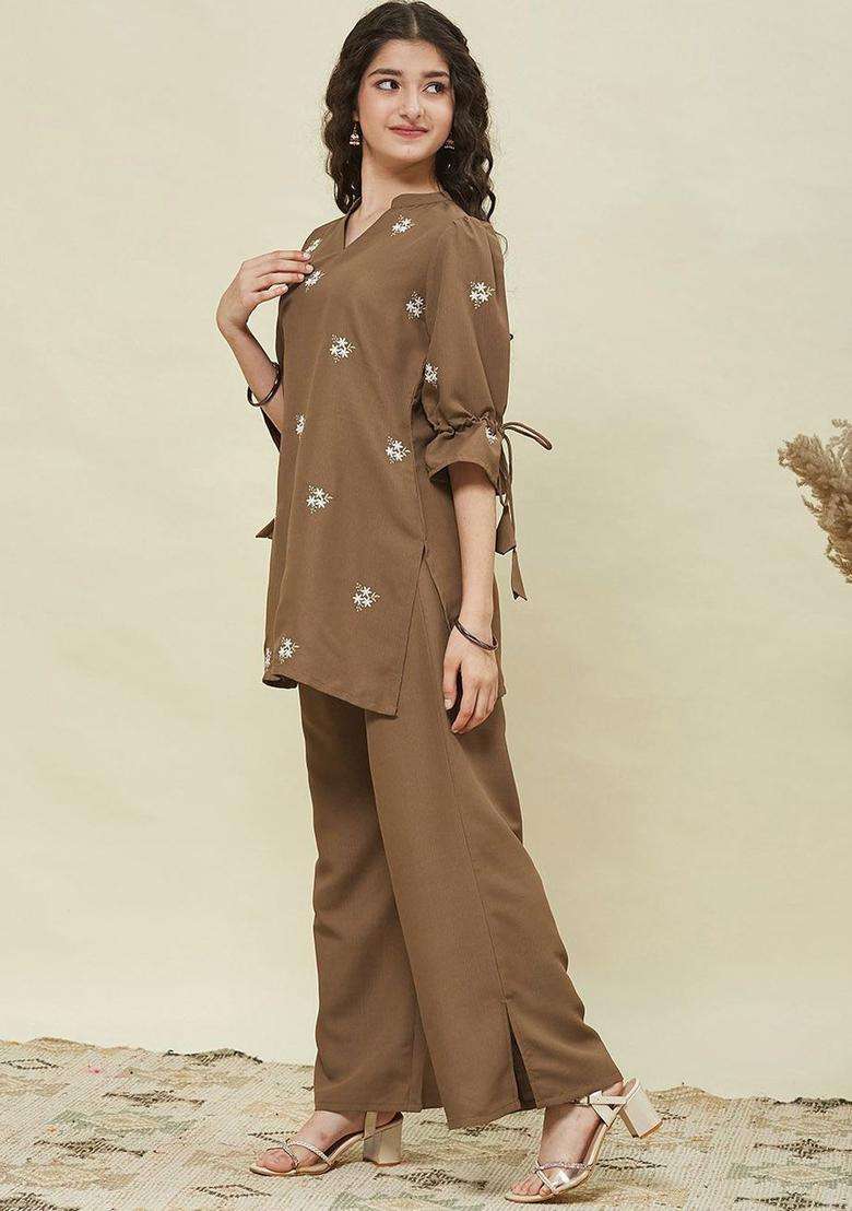 Camel Brown Embroidered Cotton Kurta Set For Girls - Indya