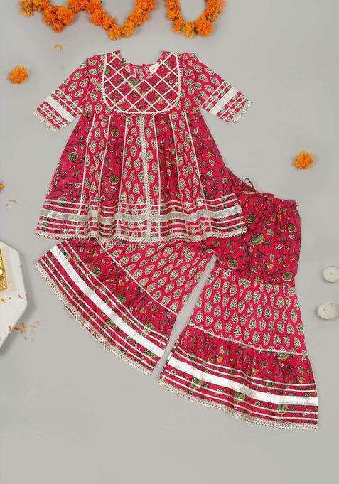 Red Solid Cotton Anarkali Kurta Set For Girls — view on Indya