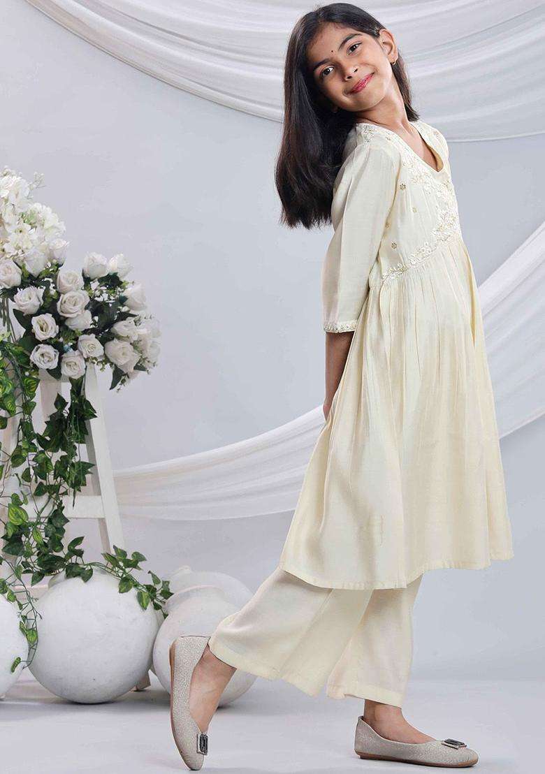 White Embroidered Silk Kurta Set For Girls - Indya
