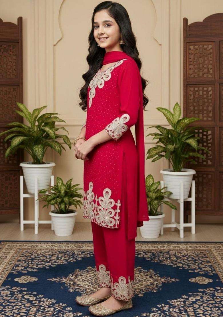 Red Embroidered Georgette Kurta Set For Girls - Indya