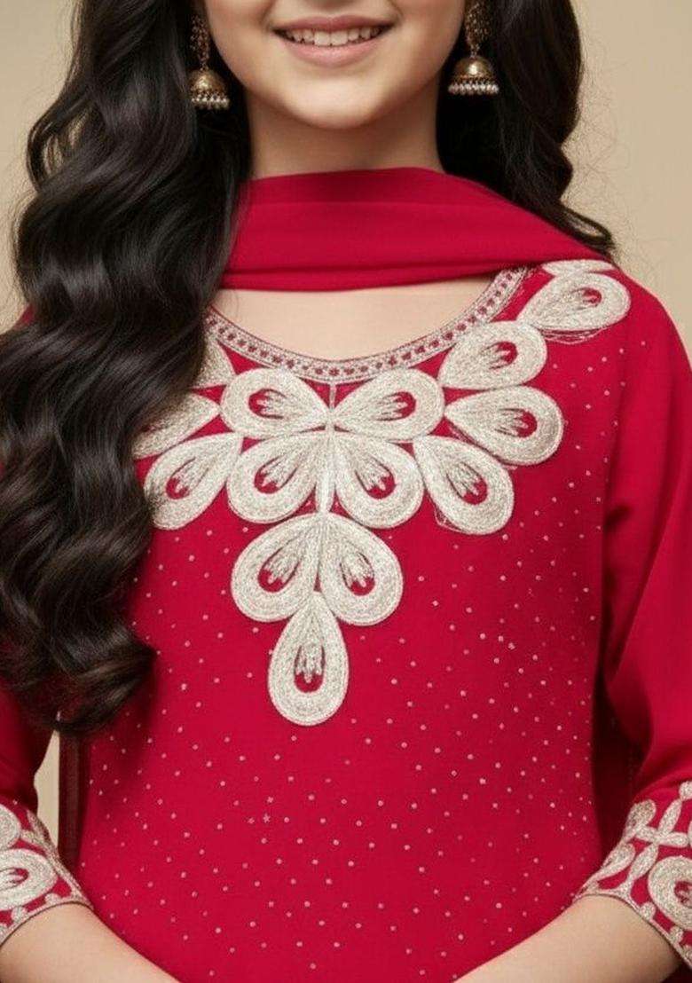Red Embroidered Georgette Kurta Set For Girls - Indya
