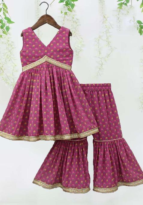 Magenta Printed Cotton Anarkali Kurta Set For Girls — view on Indya