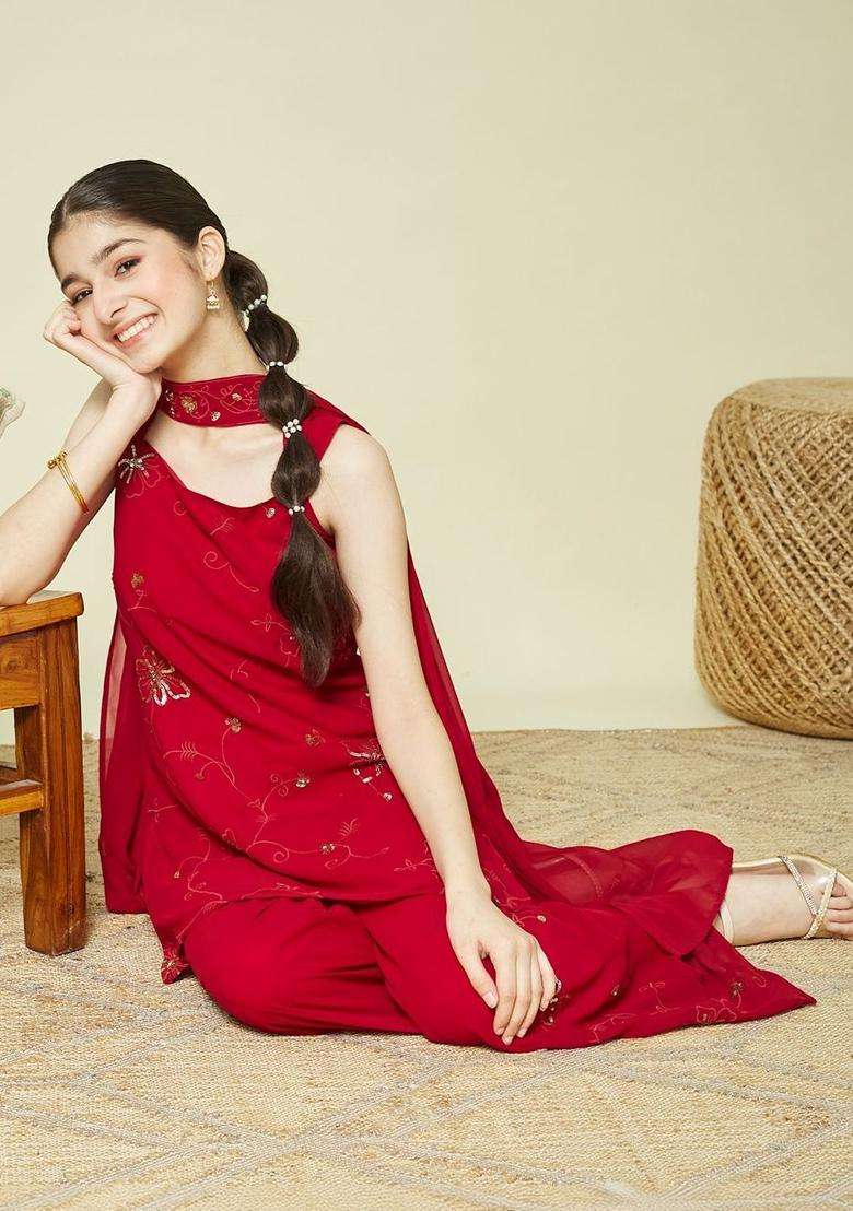 Red Embroidered Georgette Kurta Set For Girls - Indya