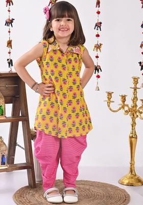 Yellow Solid Cotton Kurta Set For Girls