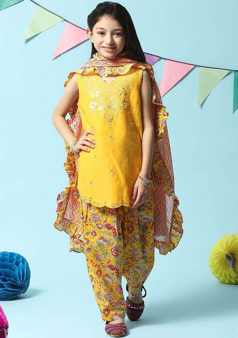Mustard Embroidered Chanderi Kurta Set For Girls - Indya
