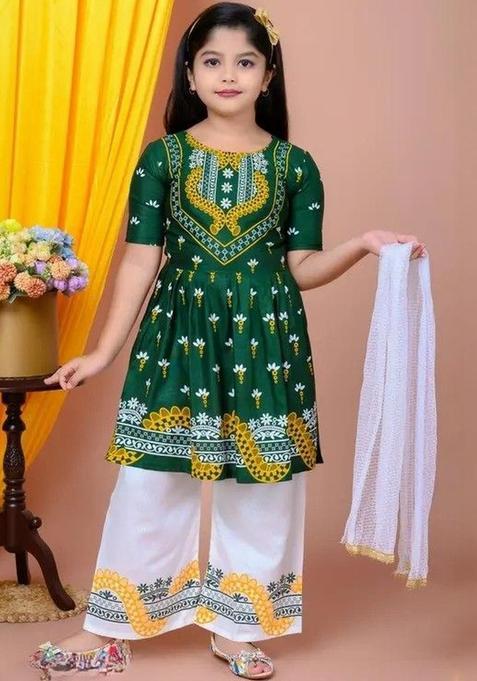 Green Printed Cotton Kurta Set For Girls — view on Indya