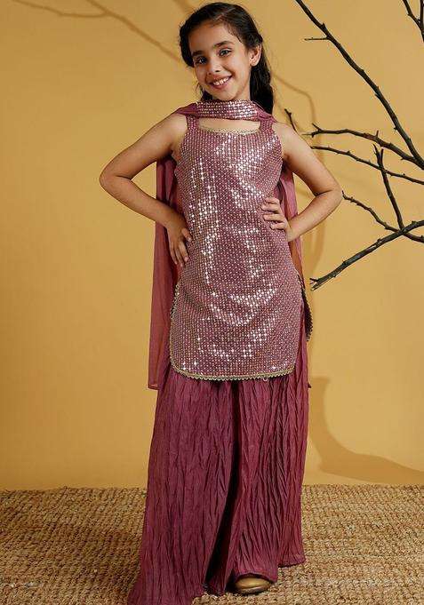 Pink Embroidered Georgette Kurta Set For Girls