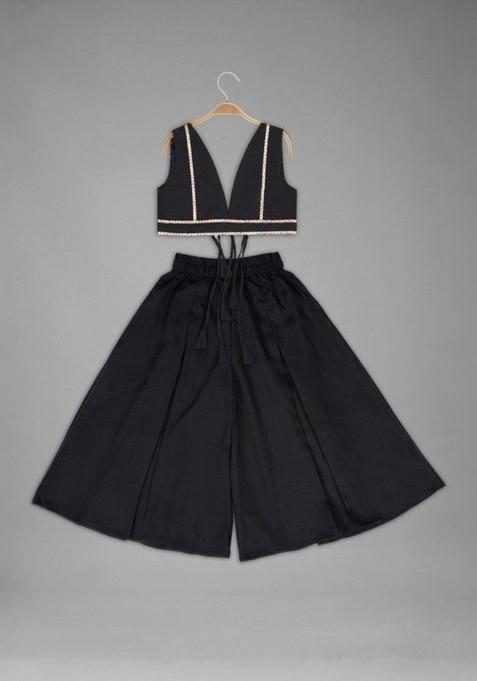 Black Blended Kurta Set For Girls — view on Indya
