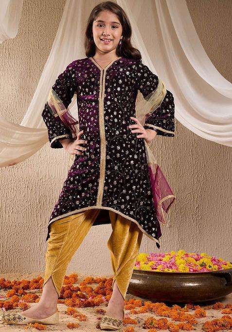 Purple Embroidered Velvet Kurta Set For Girls