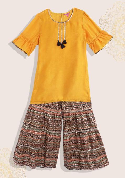 Yellow Solid Polyester Kurta Set For Girls — view on Indya