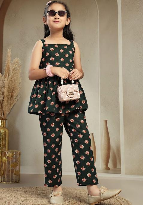 Green Self Design Cotton Kurta Set For Girls — view on Indya