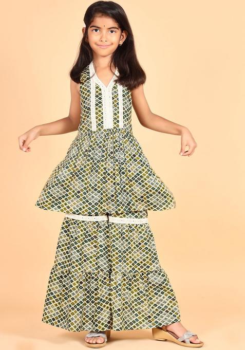 Green Printed Viscose Kurta Set For Girls — view on Indya
