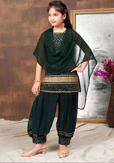Green Georgette Kurta Set For Girls — view on Indya