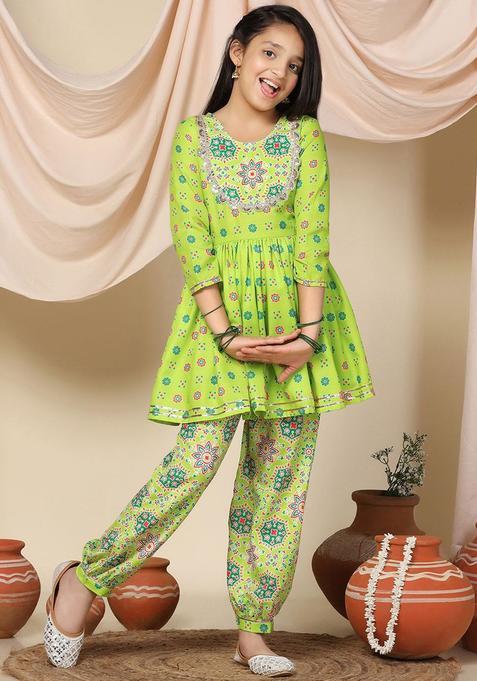 Green Printed Polyester Kurta Set For Girls — view on Indya