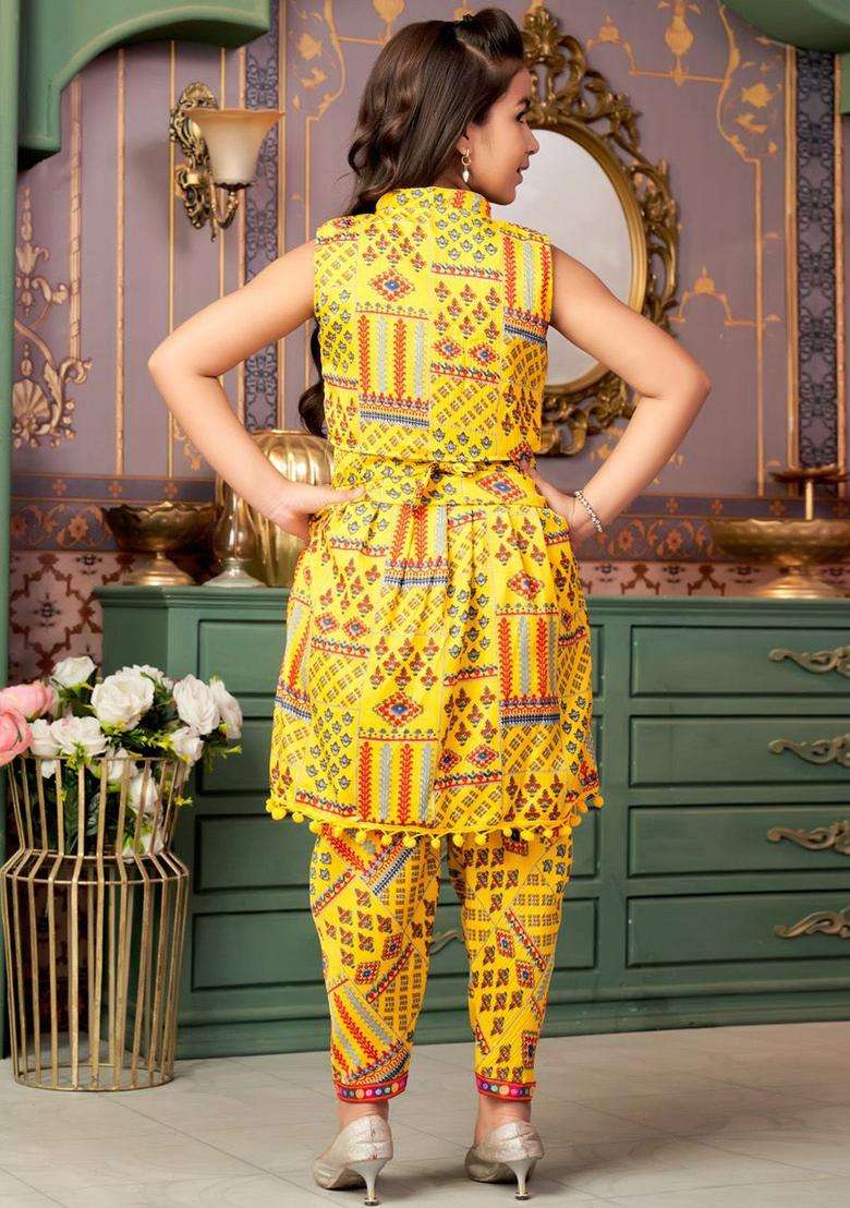 Yellow Printed Crepe Kurta Set For Girls - Indya