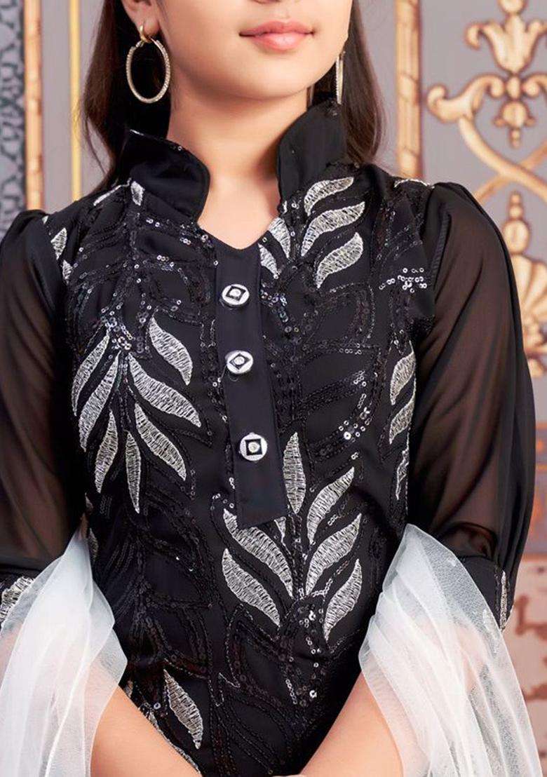 Black Embroidered Georgette Kurta Set For Girls - Indya