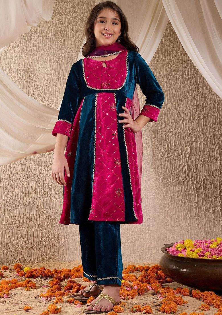 Teal Embroidered Velvet Kurta Set For Girls - Indya