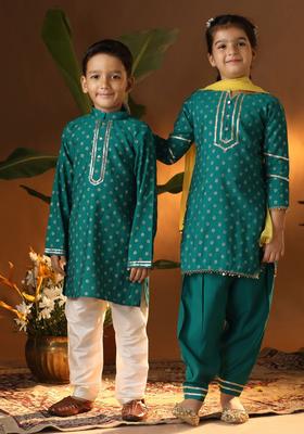 Green Printed Viscose Kurta Set For Girls
