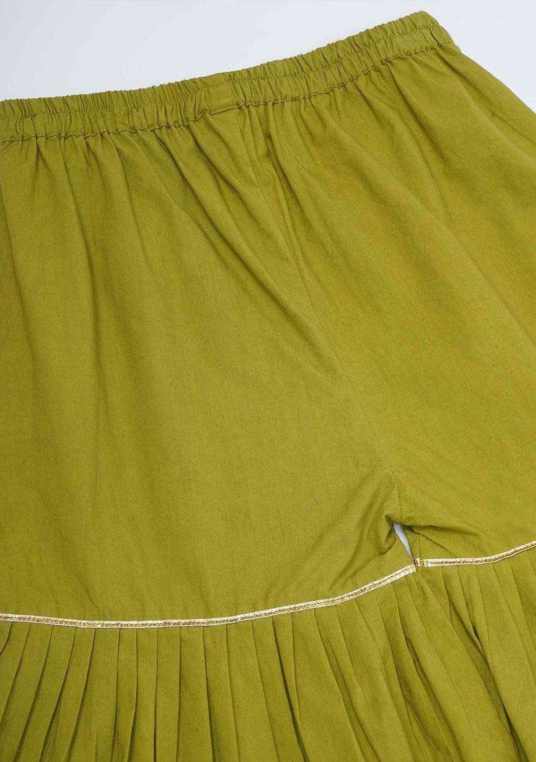 Green Embroidered Cotton Kurta Set For Girls - Indya