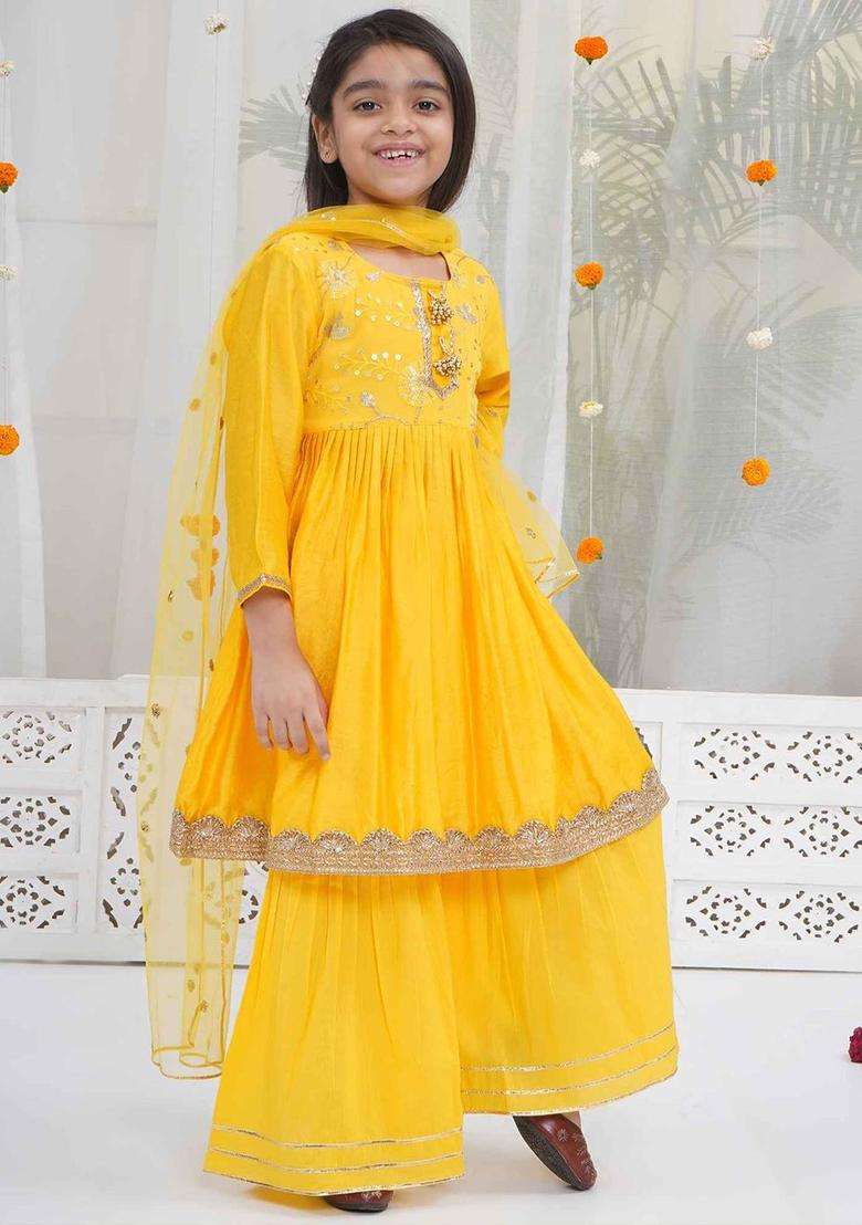 Yellow Embroidered Cotton Kurta Set For Girls - Indya
