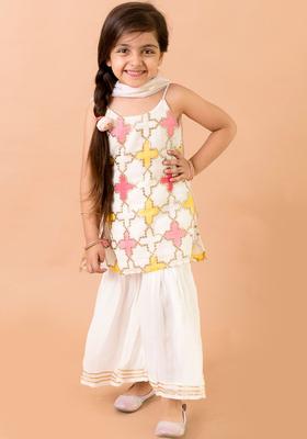 Off White Embroidered Cotton Kurta Set For Girls