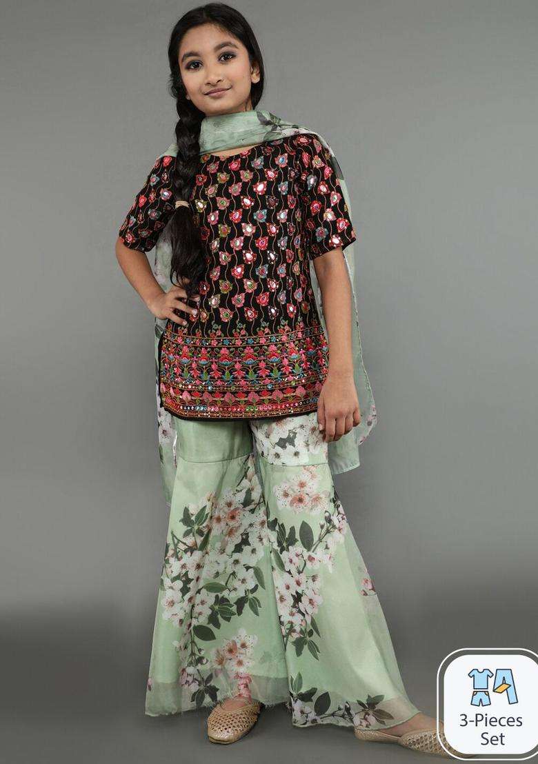 Black Embroidered Georgette Kurta Set For Girls - Indya