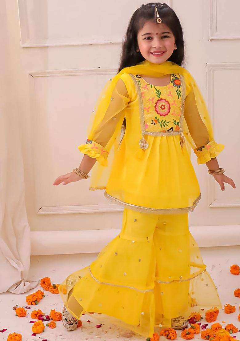 Yellow Embroidered Georgette Kurta Set For Girls - Indya