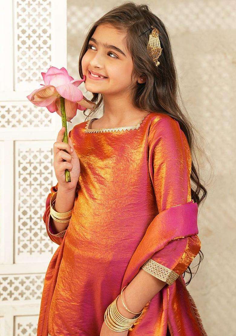 Red Solid Silk Kurta Set For Girls - Indya