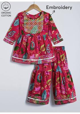 Red Printed Cotton Kurta Set For Girls