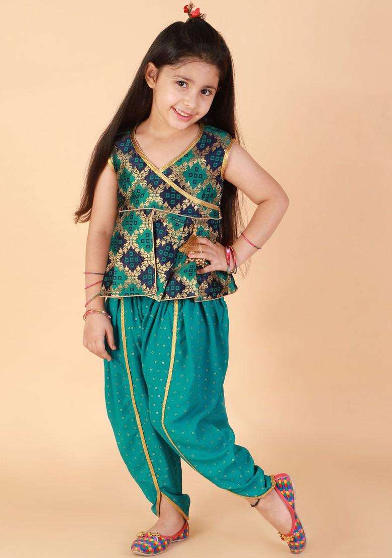 Green Embroidered Silk Kurta Set For Girls - Indya
