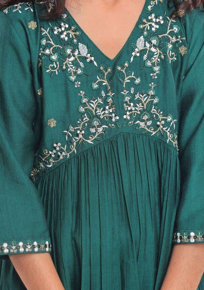 Green Embroidered Silk Kurta Set For Girls - Indya