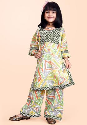 Green Printed Cotton Kurta Set For Girls