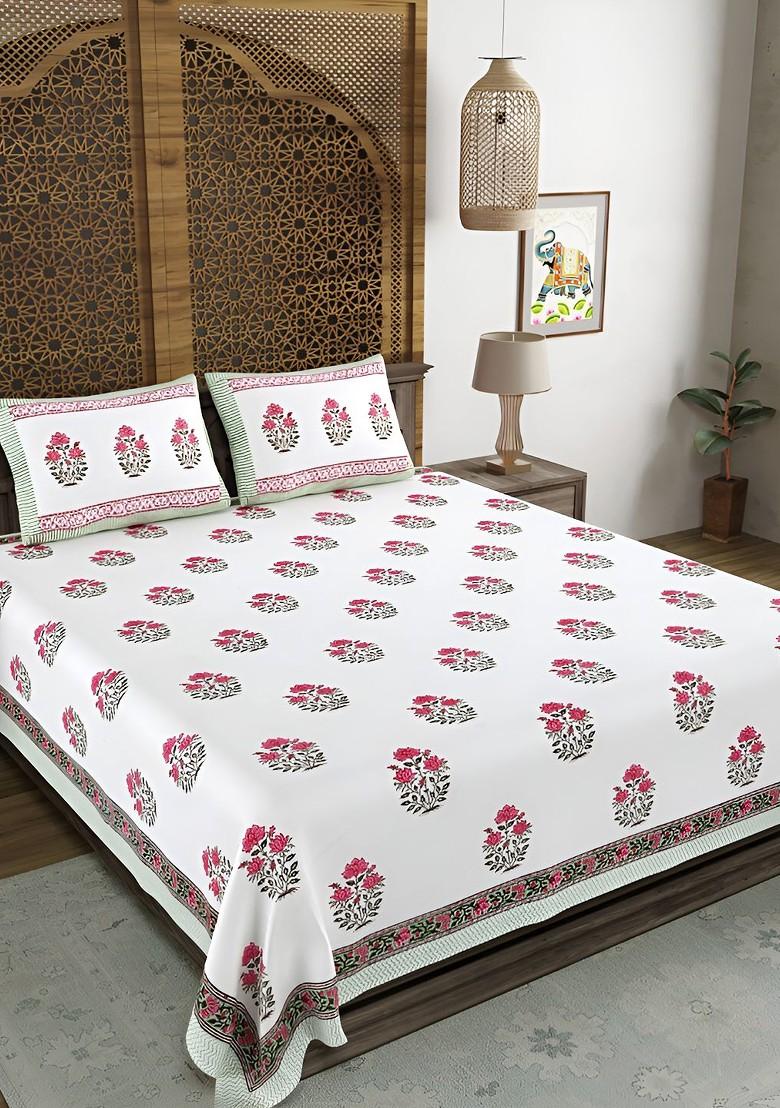 Green And White Ethnic Motifs Cotton 210 Tc King Bedsheet And 2 Pillow Covers