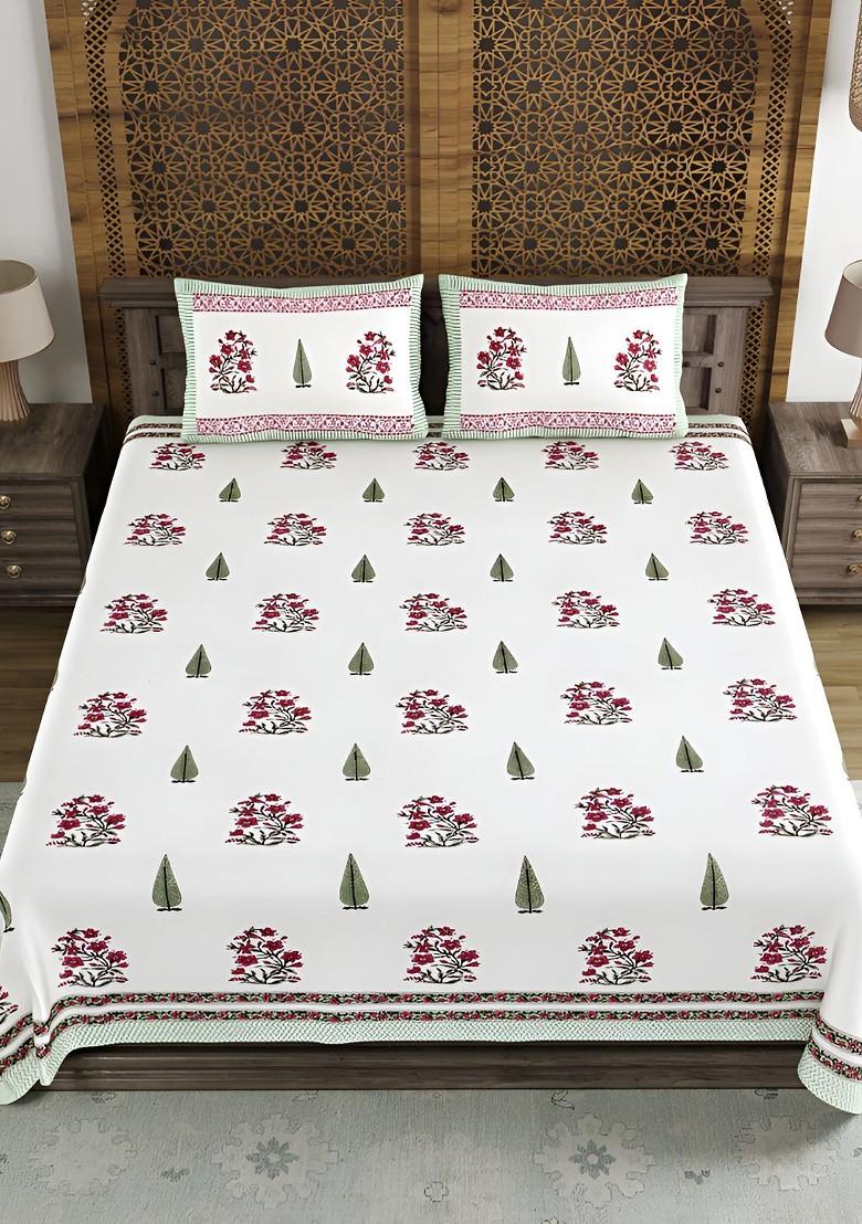 White And Green Ethnic Motifs Cotton 210 Tc King Bedsheet And 2 Pillow Covers