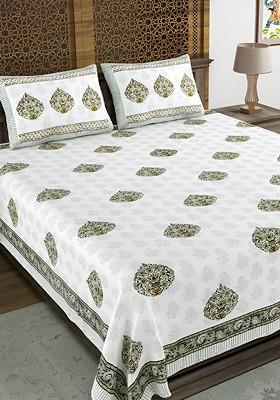 White And Grey Ethnic Motifs Cotton 210 Tc King Bedsheet And 2 Pillow Covers