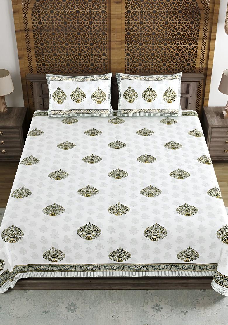 White And Grey Ethnic Motifs Cotton 210 Tc King Bedsheet And 2 Pillow Covers