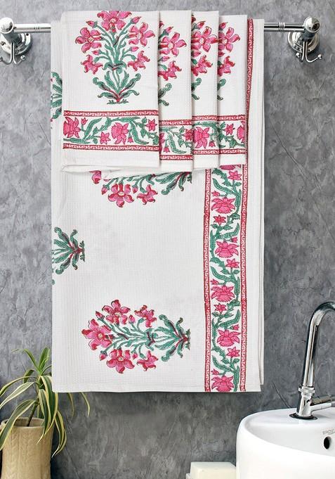 5 Pcs White And Pink Floral Printed 210 Gsm Pure Cotton Towel Set