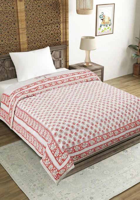 Off White And Peach Floral Mild Winter 350 Gsm Pure Cotton Single Bed Quilt