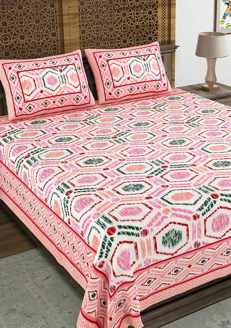 Pink And Green Geometric Cotton 210 Tc King Bedsheet And 2 Pillow Covers