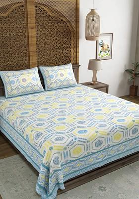Grey And Blue Geometric Cotton 210 Tc King Bedsheet And 2 Pillow Covers