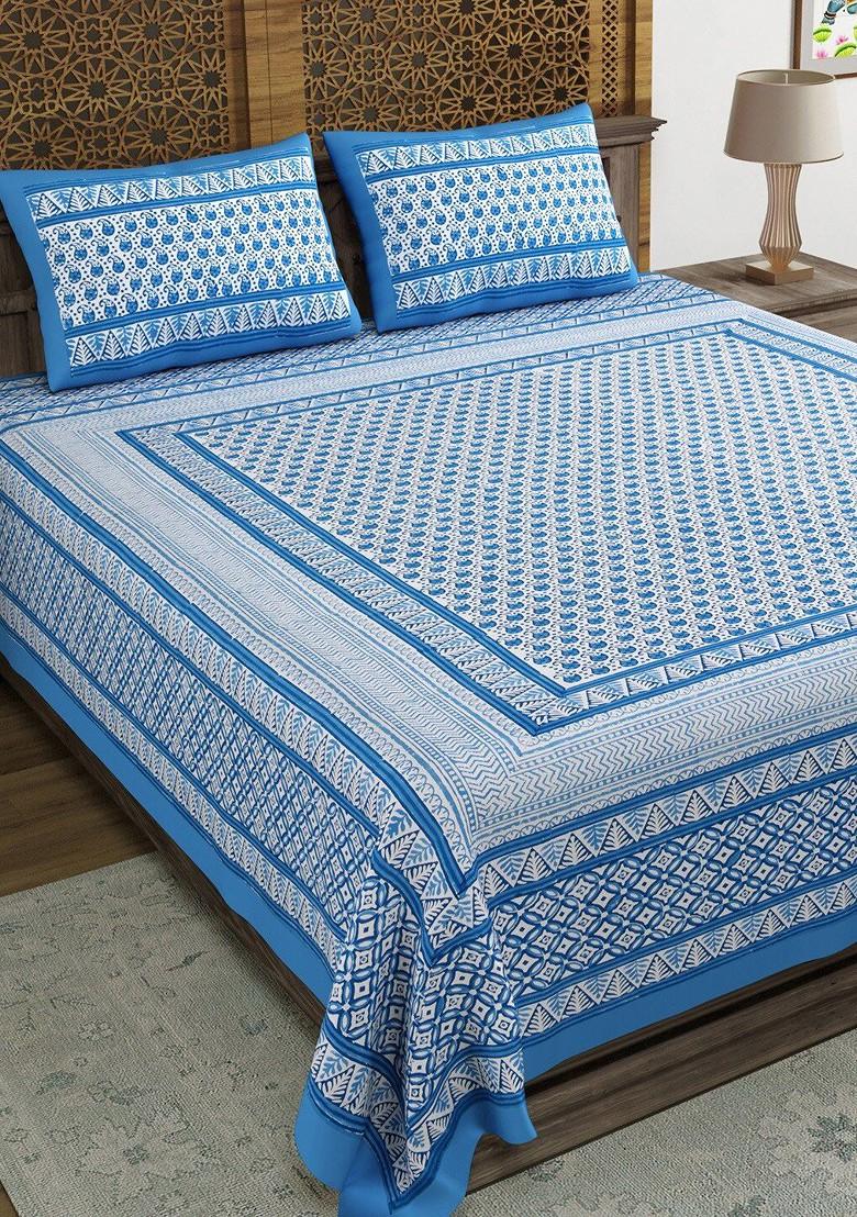 Blue And White Ethnic Motifs Printed 210 Tc King Bedsheet And 2 Pillow Covers