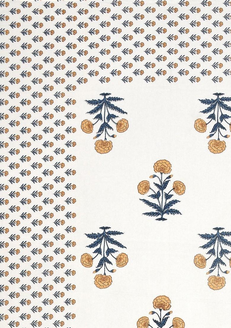 White And Blue Ethnic Motifs 210 Tc King Bedsheet With 2 Pillow Covers