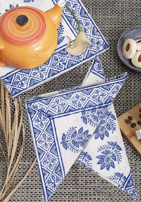 Blue And White Set Of 6 Floral Printed Pure Cotton Table Napkins