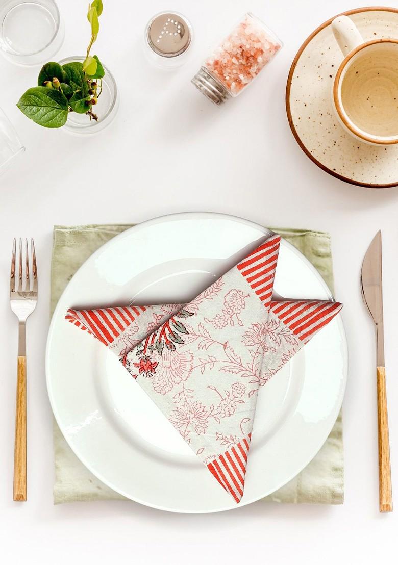 White And Pink 6 Pieces Floral Printed Cotton Table Napkins